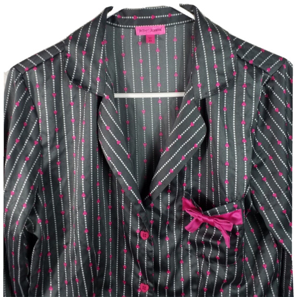 Betsey Johnson Pink Bow Print Blouse | Size Medium | Button Front - Picture 2 of 8